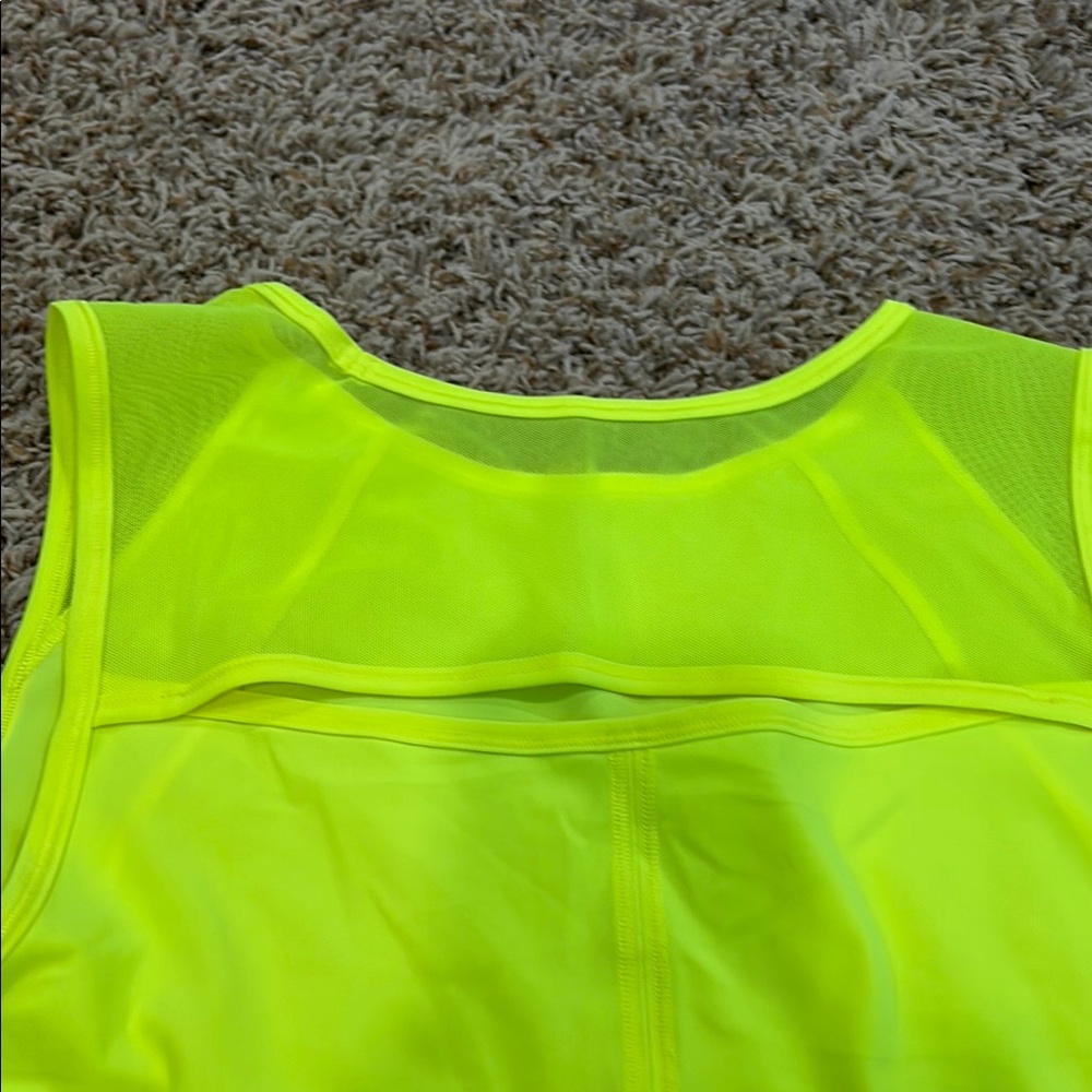 lululemon athletica Bright Yellow Crop Top - Picture 9 of 10